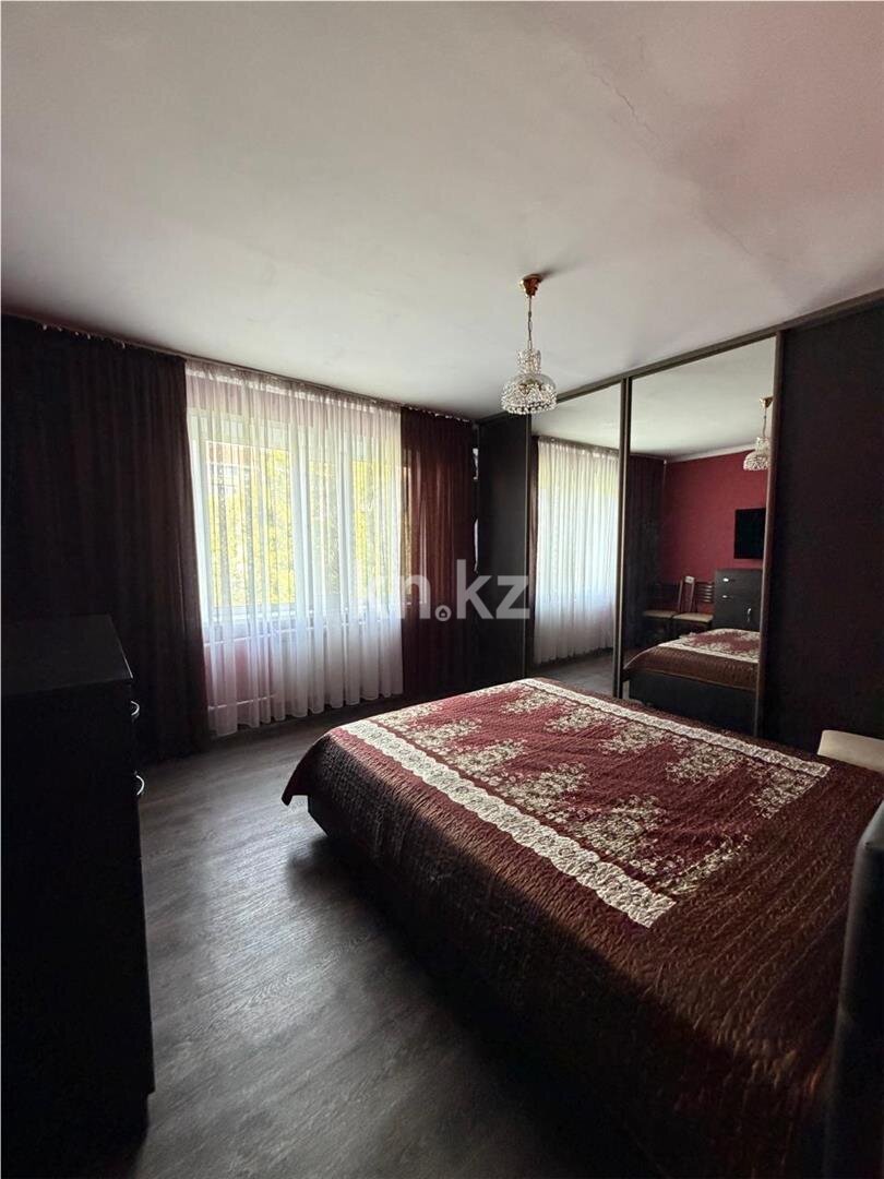 Продажа 4-комнатной квартиры, 82 м² в Караганде - фото 3