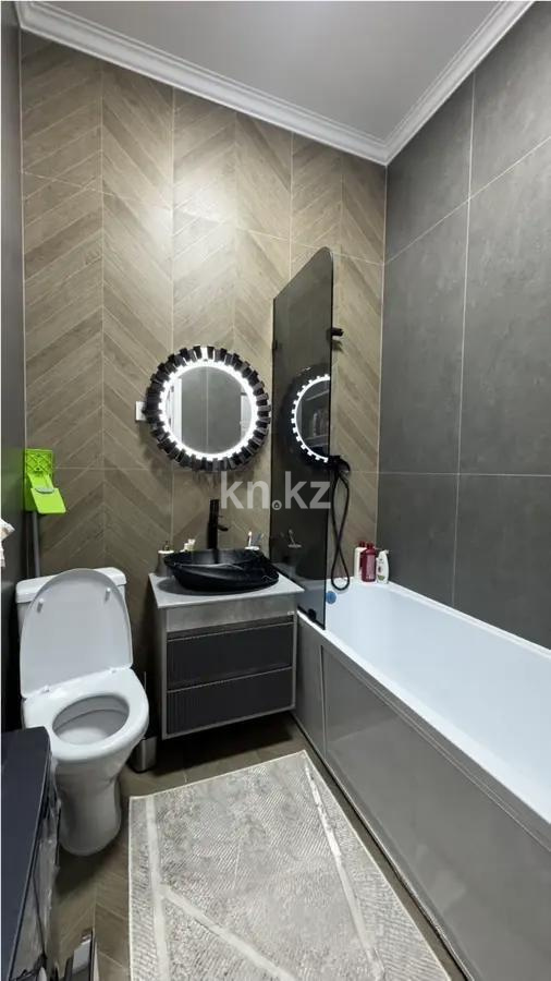 Продажа 3-комнатной квартиры, 63 м², ул. Емцова, дом  348/1 в Алматы - фото 3