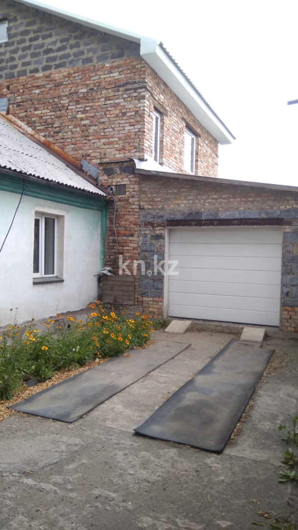 Продажа 9-комнатного дома, 127 м², ул. Тургенева, дом  81 в Караганде