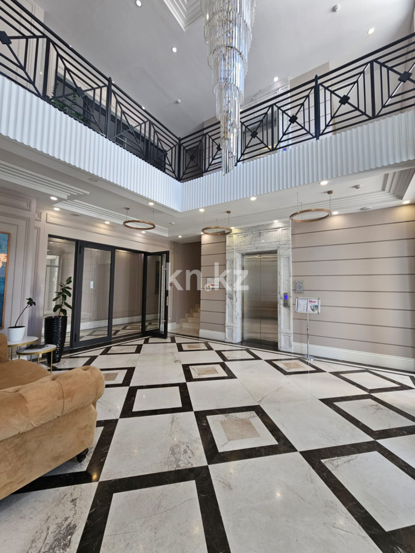 Продажа 4-комнатной квартиры, 195 м² в Алматы - фото 3