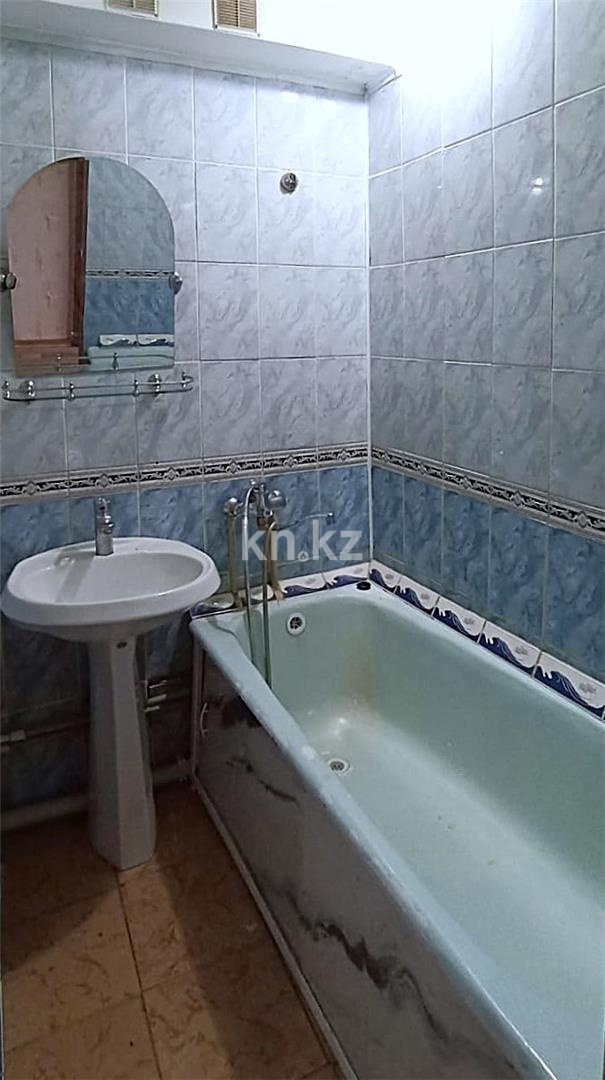 Продажа 3-комнатной квартиры, 56 м², ул. 6-й мик-н в Темиртау - фото 16