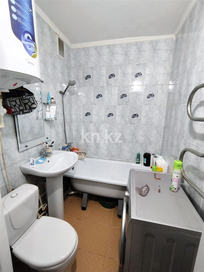 Продажа 2-комнатной квартиры, 44 м², мкр-н 16 в Караганде - фото 6