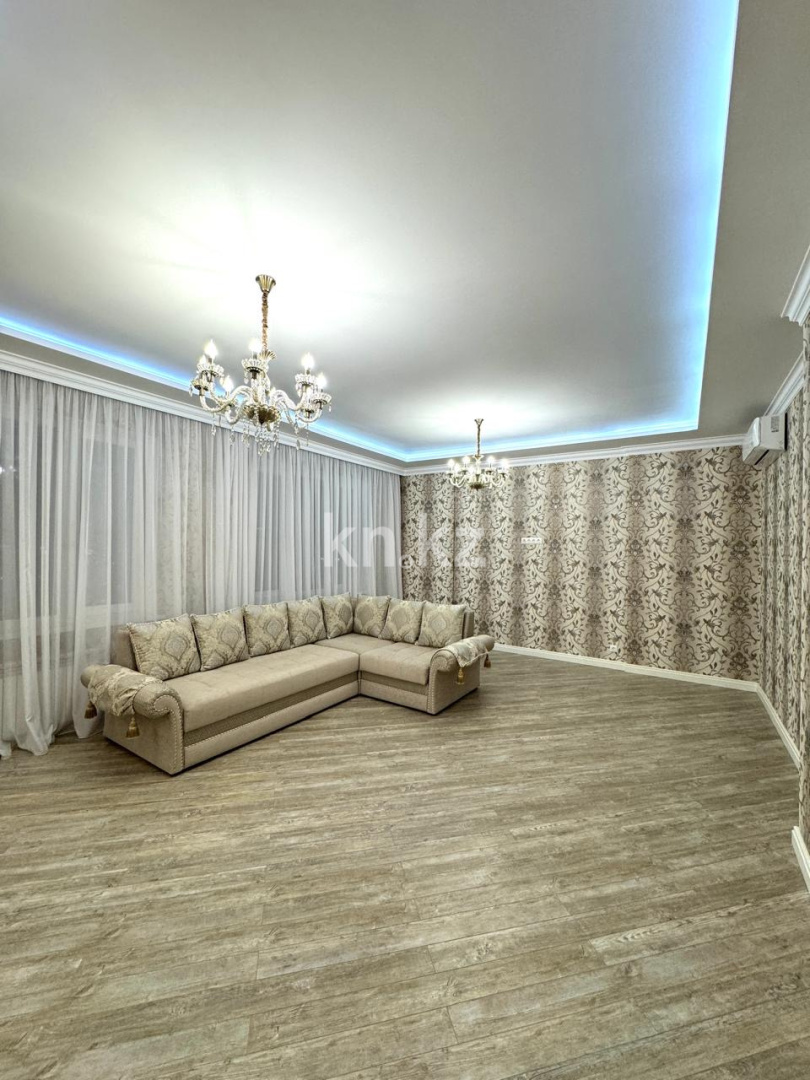 Продажа 4-комнатной квартиры, 133.8 м², ул. Туркестан, дом  28 - ул. Бухар жырау в Астане - фото 3