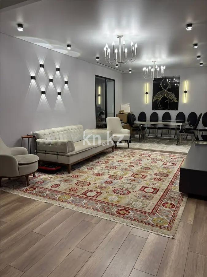 Продажа 3-комнатной квартиры, 111.5 м² в Алматы - фото 2