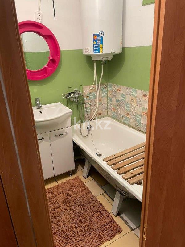 Продажа 1-комнатной квартиры, 30 м², ул. Муканова в Караганде - фото 5