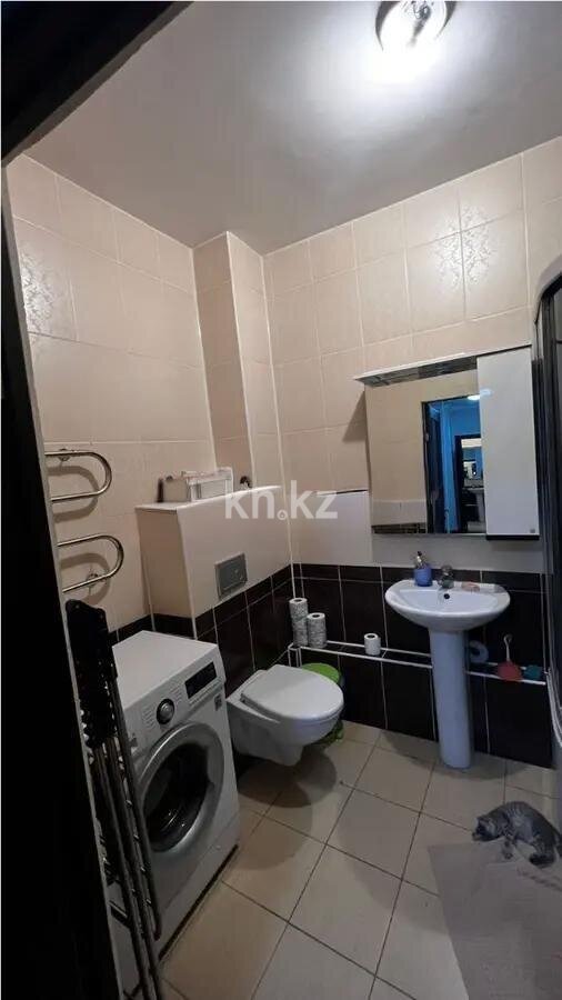 Продажа 1-комнатной квартиры, 53 м² в Алматы - фото 3