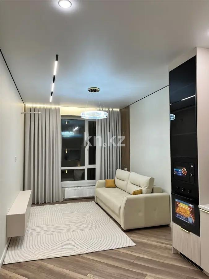 Продажа 3-комнатной квартиры, 41.5 м², пр. Тауелсыздык, дом  25/2 в Астане