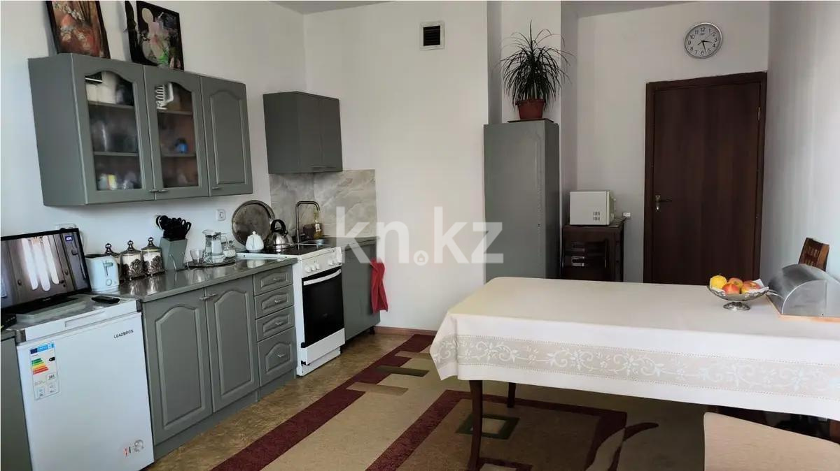 Продажа 1-комнатной квартиры, 47.2 м² в Алматы - фото 2