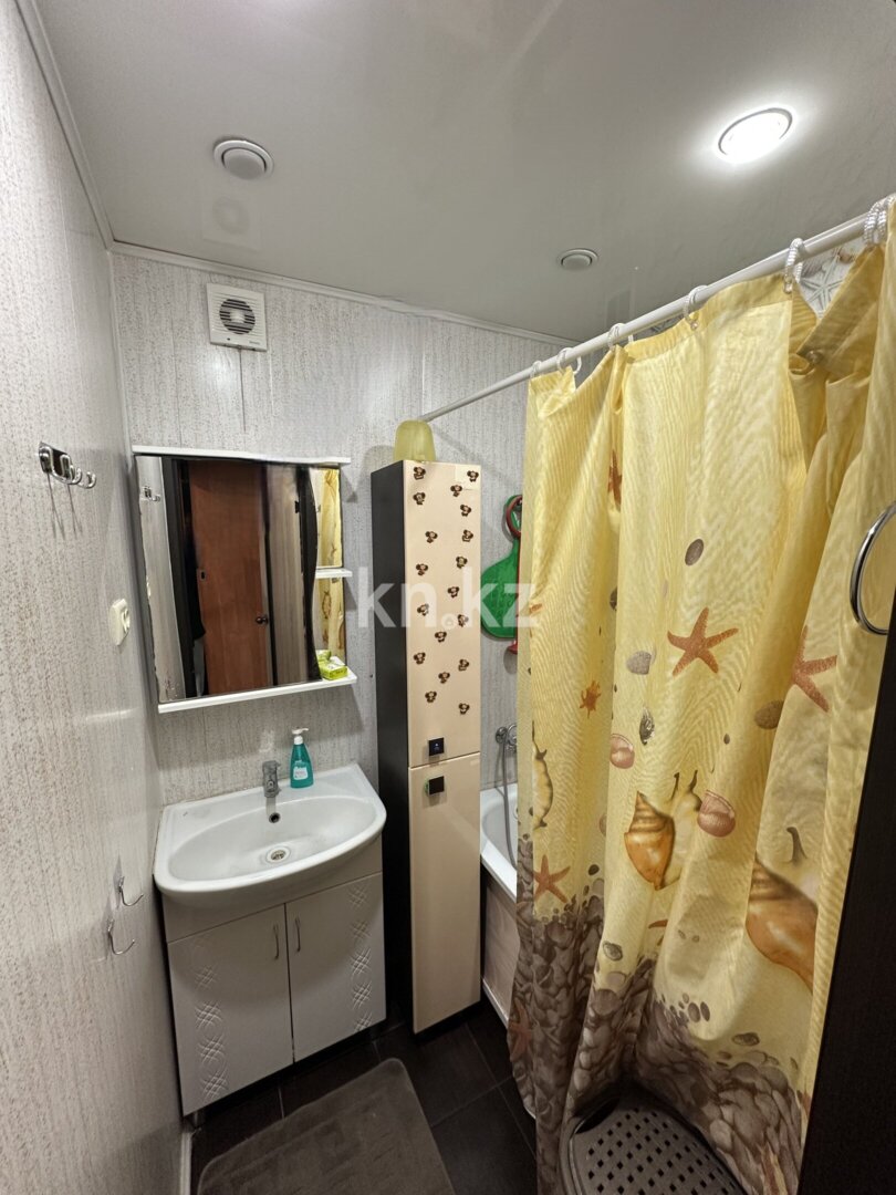 Продажа 4-комнатной квартиры, 86.9 м² в Караганде - фото 20