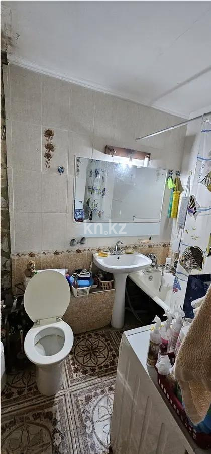 Продажа 2-комнатной квартиры, 52 м², мкр-н 6, дом  61 в Алматы - фото 2