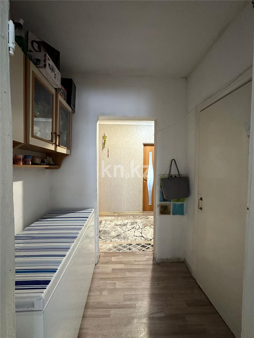 Продажа 4-комнатной квартиры, 79 м², пр. Шахтеров в Караганде - фото 13