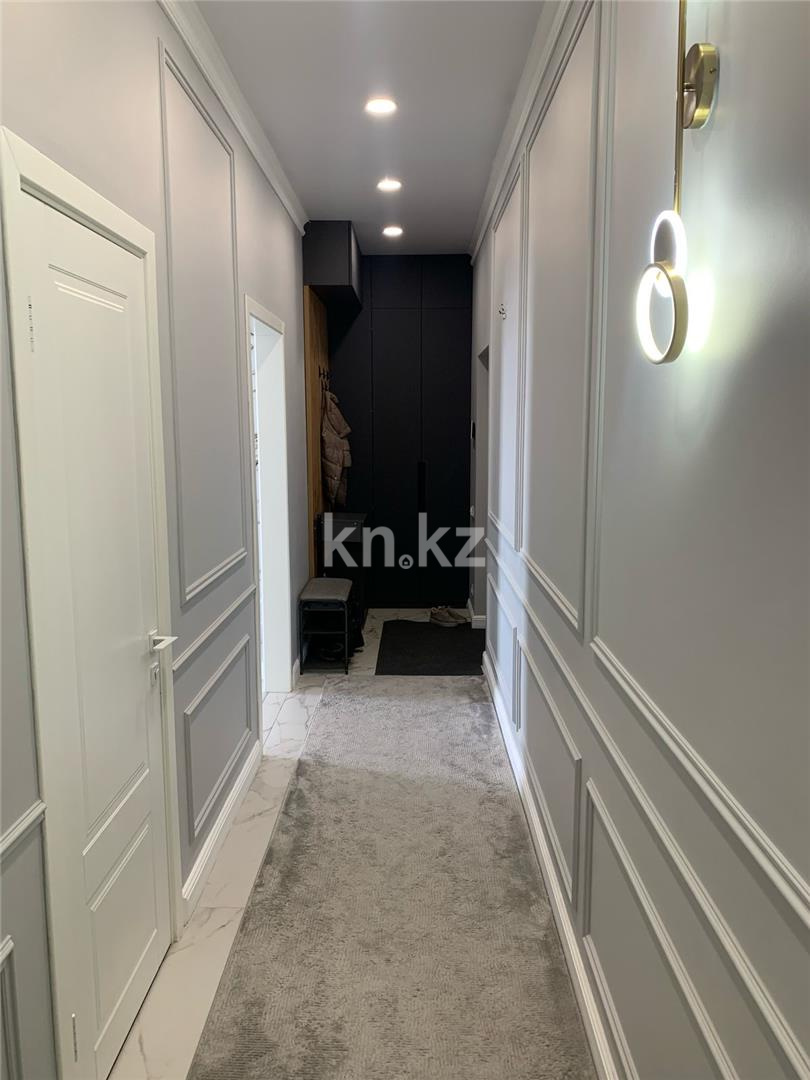 Продажа 2-комнатной квартиры, 68 м², ул. Ашимова, дом  21 в Караганде - фото 12