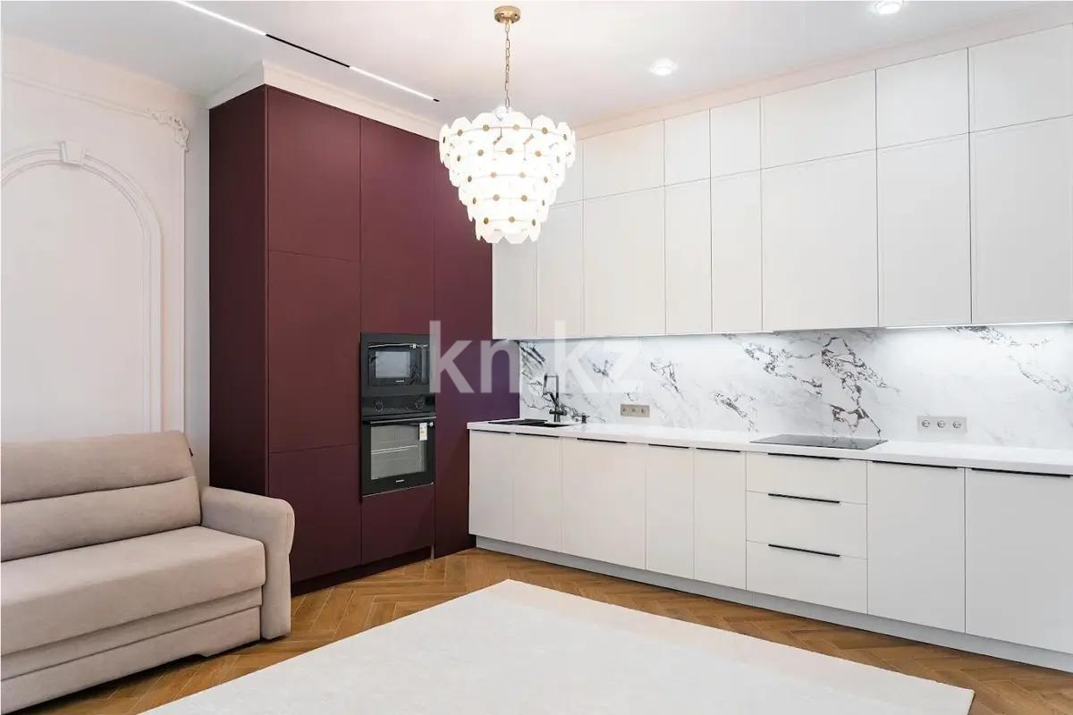 Продажа 3-комнатной квартиры, 76 м², ул. Калдаякова, дом  12 в Астане