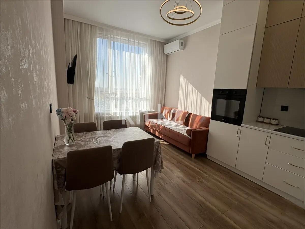 Продажа 2-комнатной квартиры, 58.5 м² в Астане