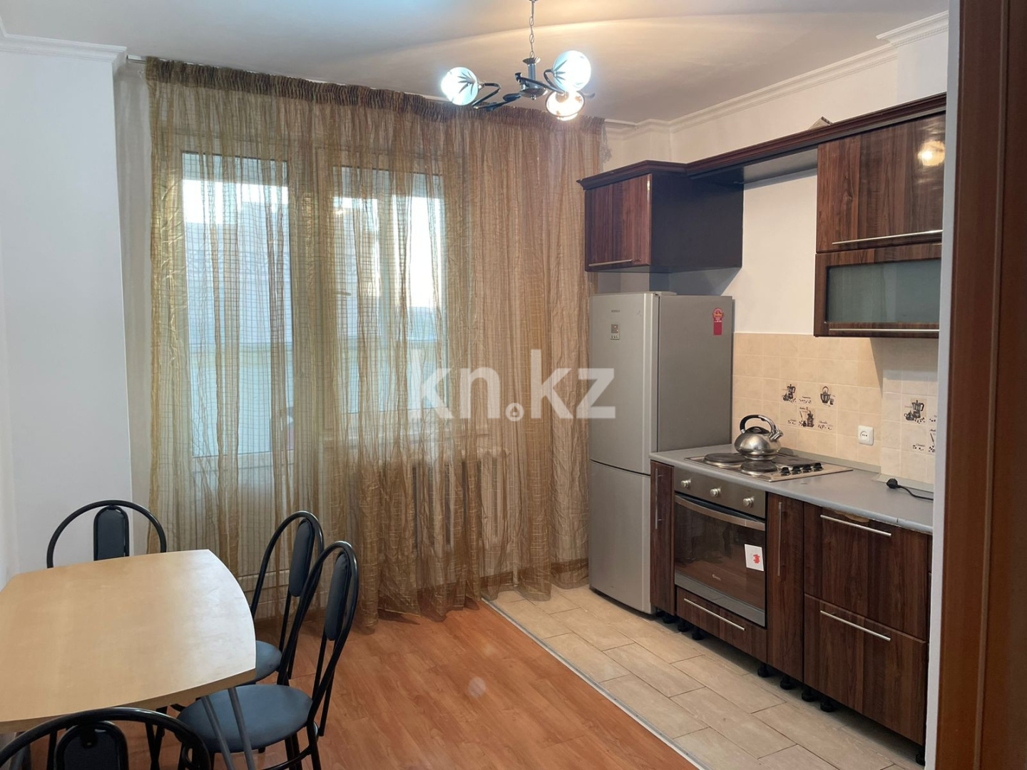 Аренда 2-комнатной квартиры, 85 м², Абая, дом  8 в Астане - фото 2