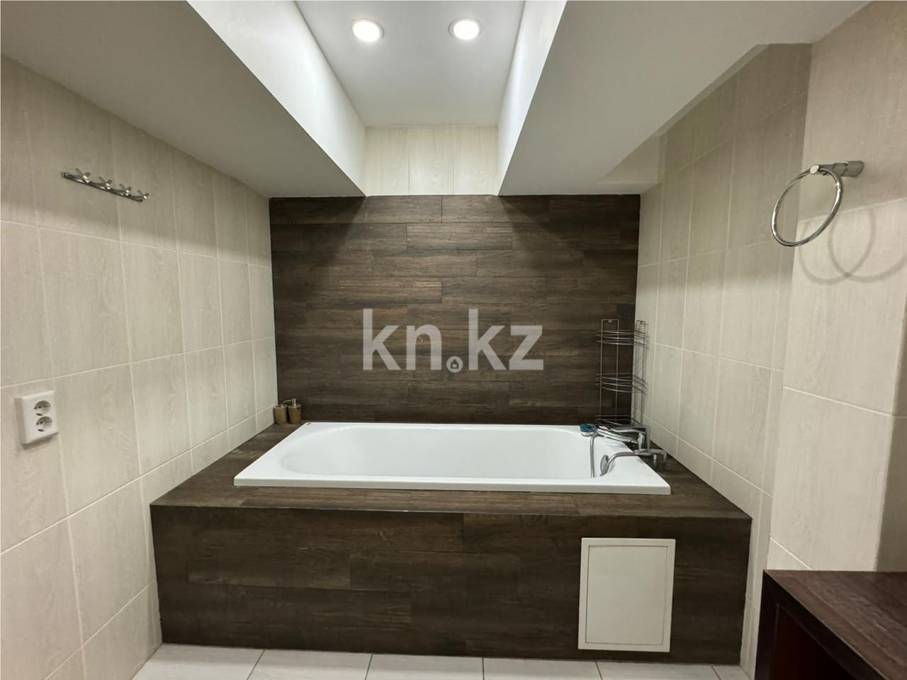 Продажа 3-комнатной квартиры, 91 м² в Караганде - фото 6