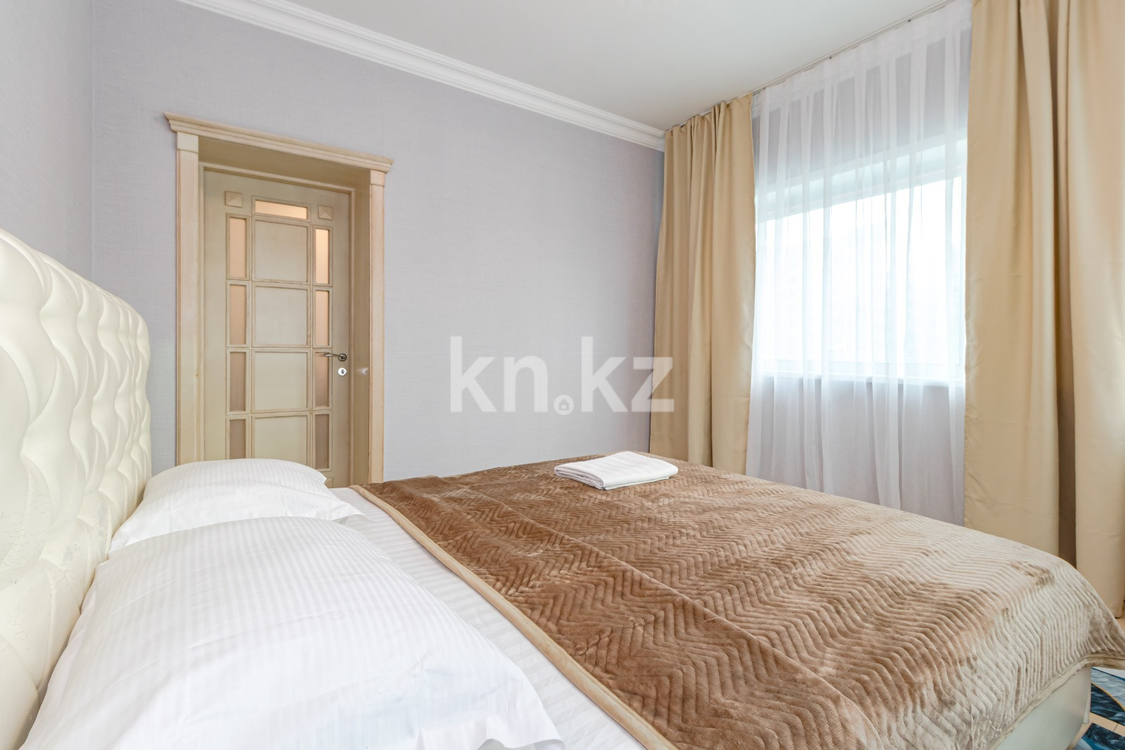 Аренда 4-комнатной квартиры посуточно, 156 м², ул. Достык, дом  5 в Астане - фото 12