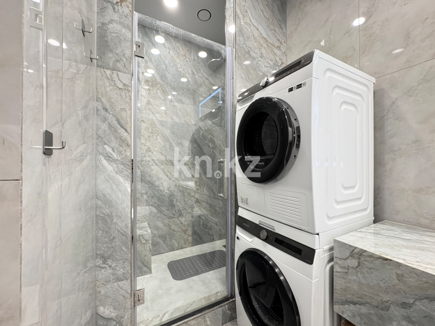 Продажа 4-комнатной квартиры, 126.5 м² в Астане - фото 32