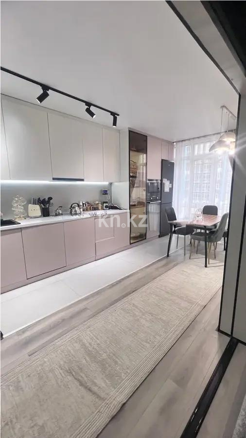 Продажа 3-комнатной квартиры, 71.3 м², ул. Жолымбет, дом  42/5 в Алматы - фото 4