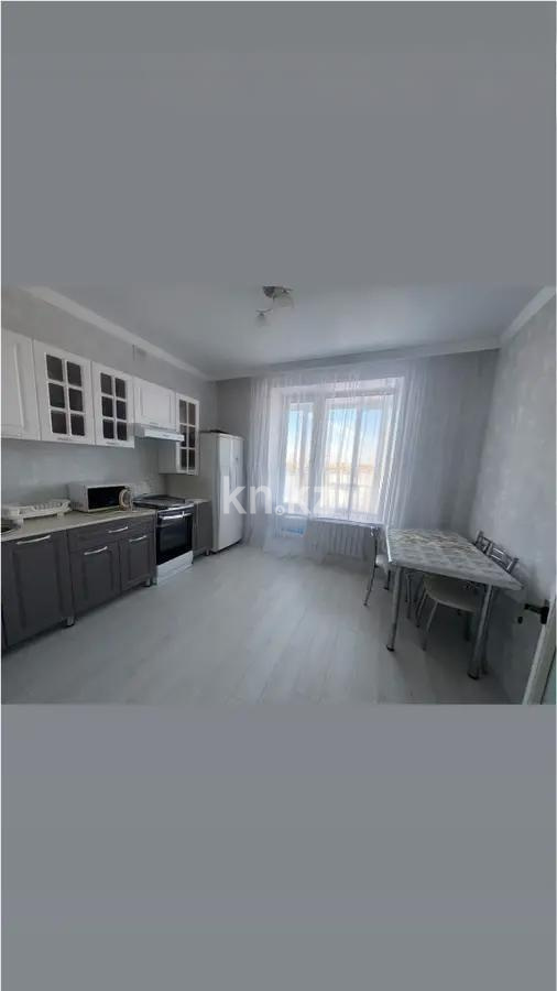 Продажа 1-комнатной квартиры, 43 м², ул. Дюсембекова, дом  53/8 в Караганде - фото 2