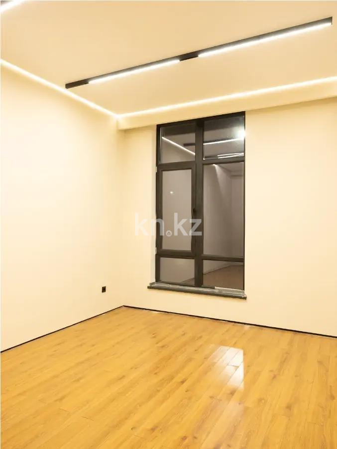 Продажа 4-комнатной квартиры, 113.3 м², ул. Жана, дом  21д/2 в Алматы - фото 2