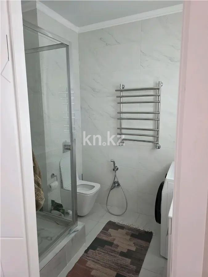 Продажа 2-комнатной квартиры, 60 м², ул. Аскарова, дом  21/20 в Алматы - фото 2