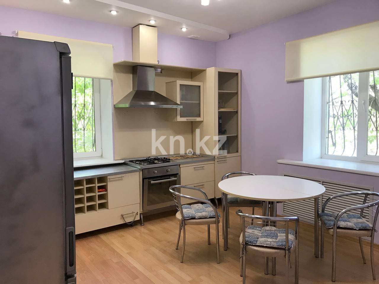 Продажа 2-комнатной квартиры, 57 м², ул. Аханова (Театральная), дом  54 в Караганде - фото 5