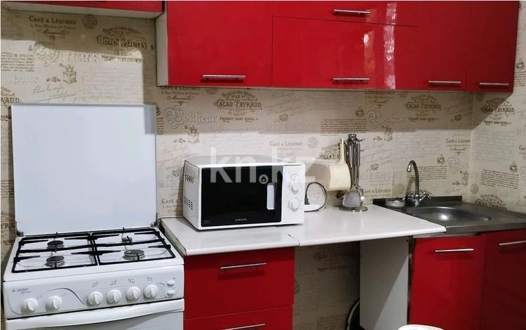 Продажа 3-комнатной квартиры, 65 м², пр. Суюнбая, дом  292М в Алматы - фото 3