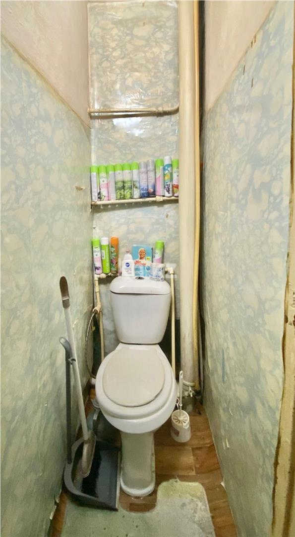 Продажа 3-комнатной квартиры, 46 м², 17 мкр., дом  35 в Караганде - фото 11