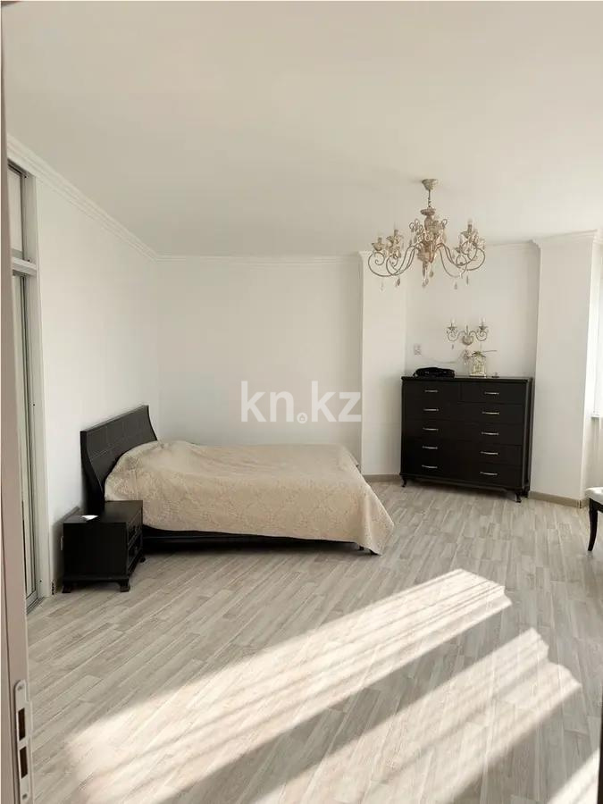 Продажа 4-комнатной квартиры, 168 м² в Караганде - фото 2