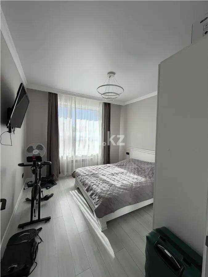 Продажа 1-комнатной квартиры, 40 м² в Астане