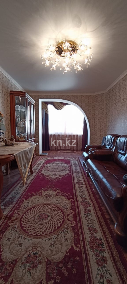 Продажа 6-комнатной квартиры, 147 м², мкр-н 4-й, дом  31 в Уральске