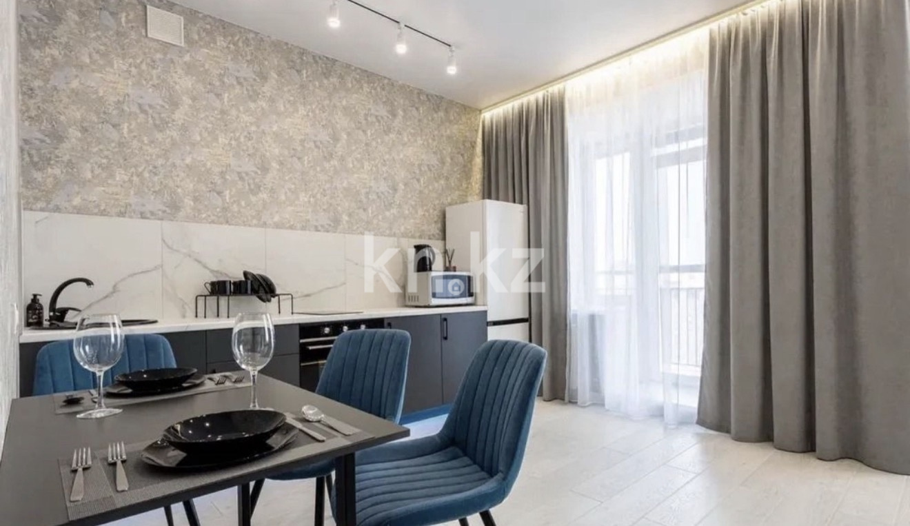 Аренда 2-комнатной квартиры посуточно, 45 м², Кунаева 162, дом  152 - ул. Кунаева в Алматы - фото 4