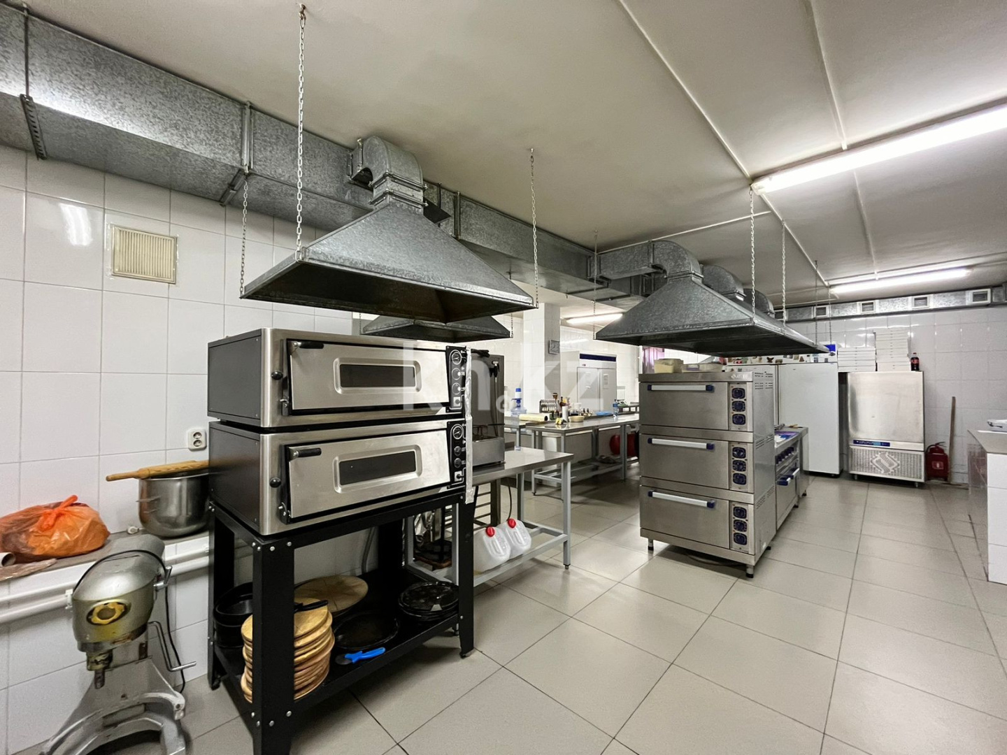 Продажа , 737 м², ул. Сатыбалдина в Караганде - фото 7