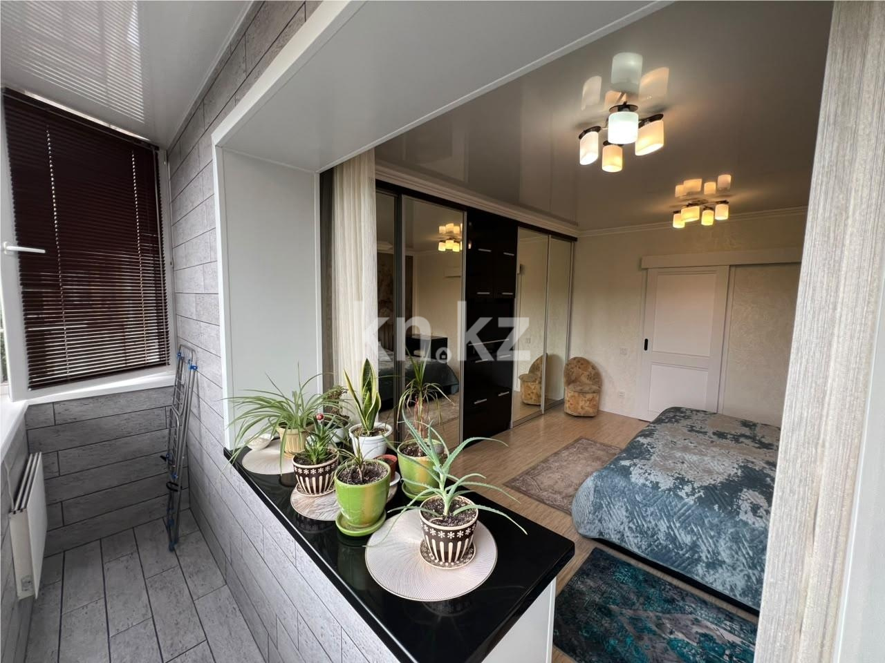 Продажа 3-комнатной квартиры, 65 м² в Караганде - фото 3