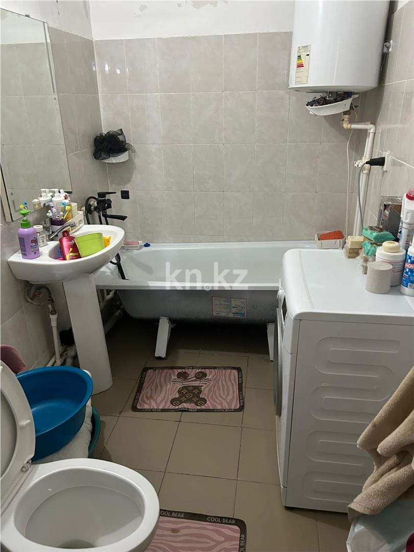 Продажа 1-комнатной квартиры, 42 м² в Караганде - фото 5