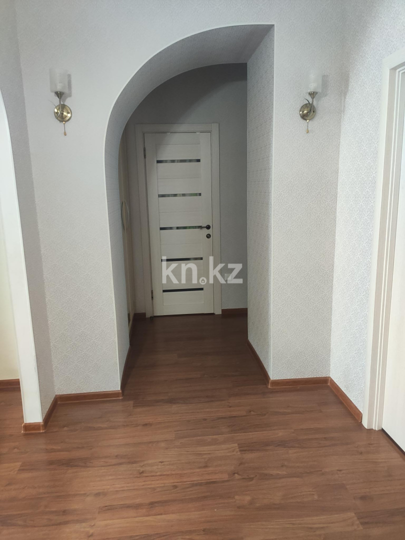 Продажа 3-комнатной квартиры, 77 м², ул. Лободы, дом  22 в Караганде - фото 7
