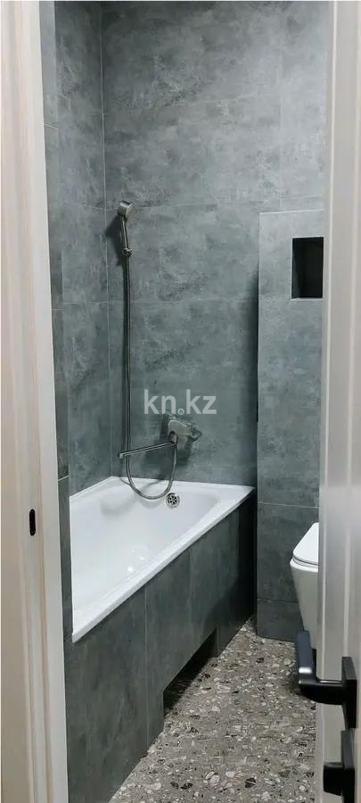 Продажа 3-комнатной квартиры, 71 м², ул. Е-181, дом  3 в Астане - фото 6