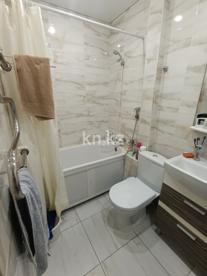 Продажа 3-комнатной квартиры, 56 м² в Караганде - фото 13