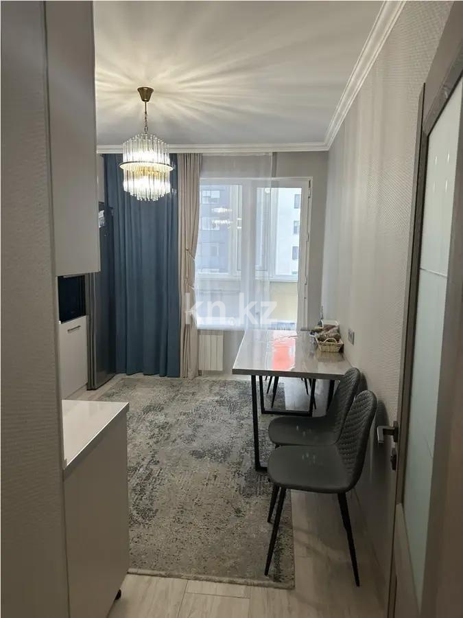 Продажа 3-комнатной квартиры, 94 м², пр. Кошкарбаева, дом  48 в Астане - фото 3