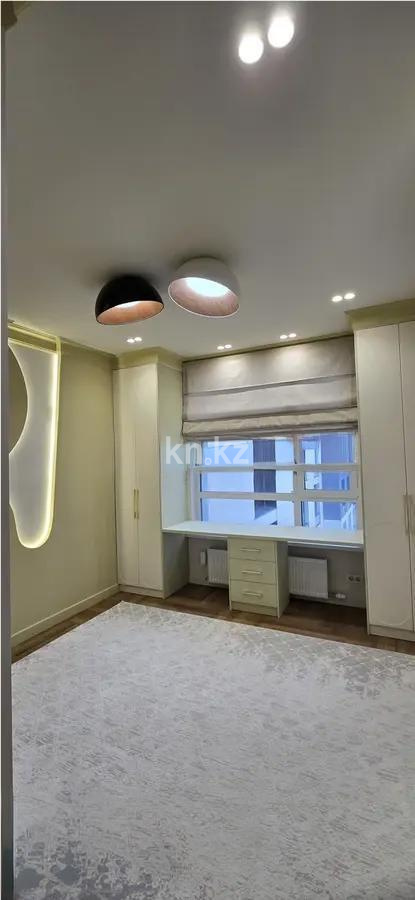 Продажа 3-комнатной квартиры, 100 м², ул. Сыганак, дом  52/1 в Астане - фото 3