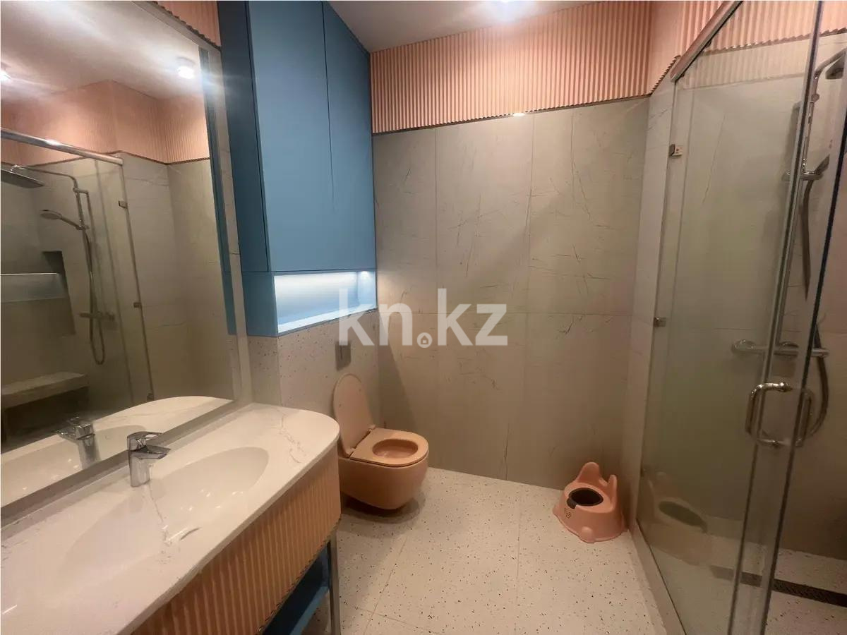 Продажа 5-комнатной квартиры, 212 м² в Астане - фото 5