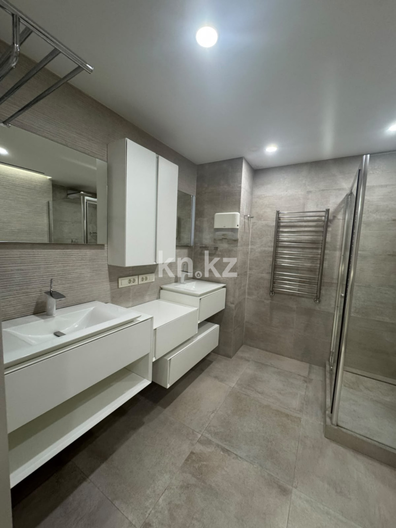 Продажа 4-комнатной квартиры, 185 м² в Алматы - фото 15