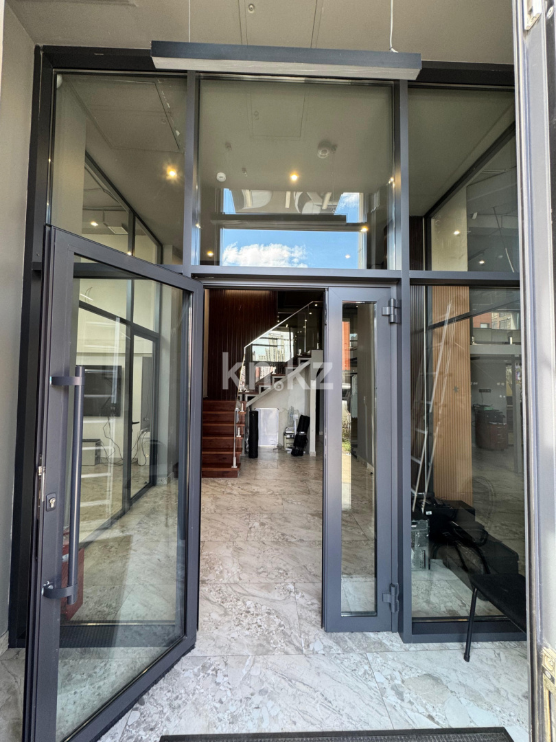 Продажа , 280 м², ул. Омарова, дом  2/1 - Сагынак в Астане - фото 3