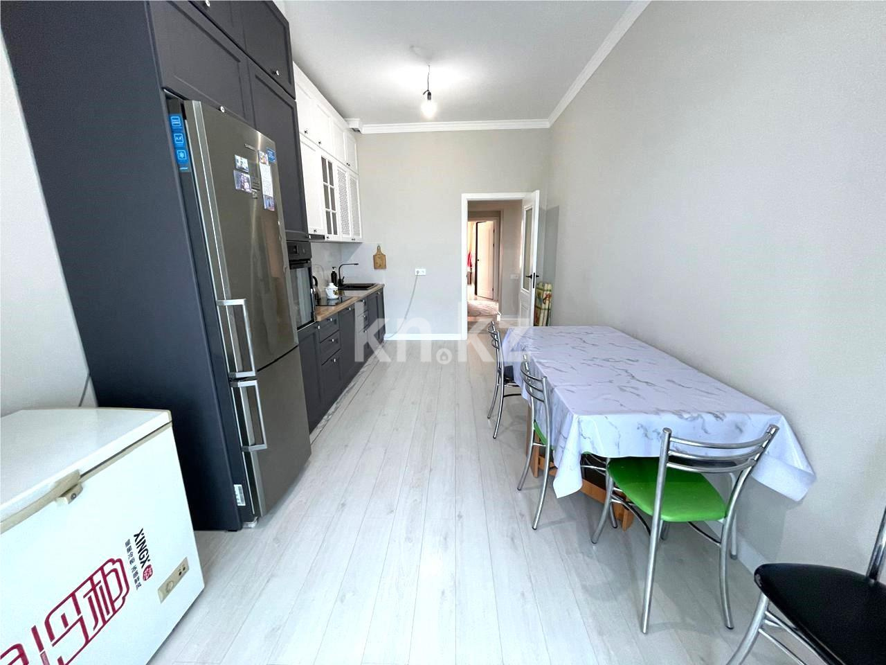 Продажа 3-комнатной квартиры, 94 м², ул. Муканова в Караганде - фото 9