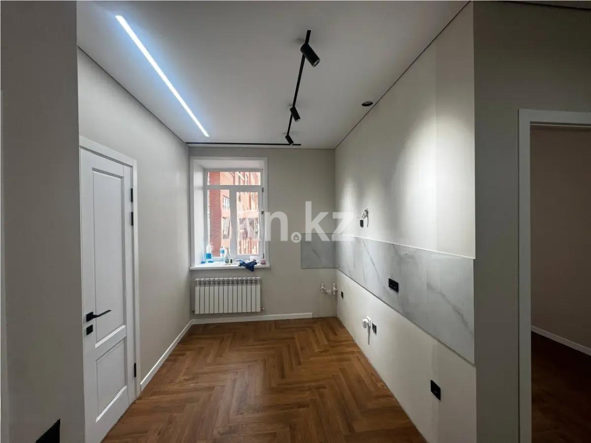 Продажа 4-комнатной квартиры, 82 м² в Караганде - фото 3
