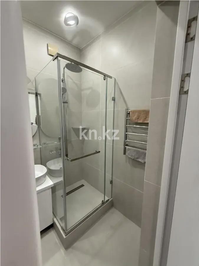 Продажа 2-комнатной квартиры, 60 м², ул. Розыбакиева, дом  197/2 в Алматы - фото 4