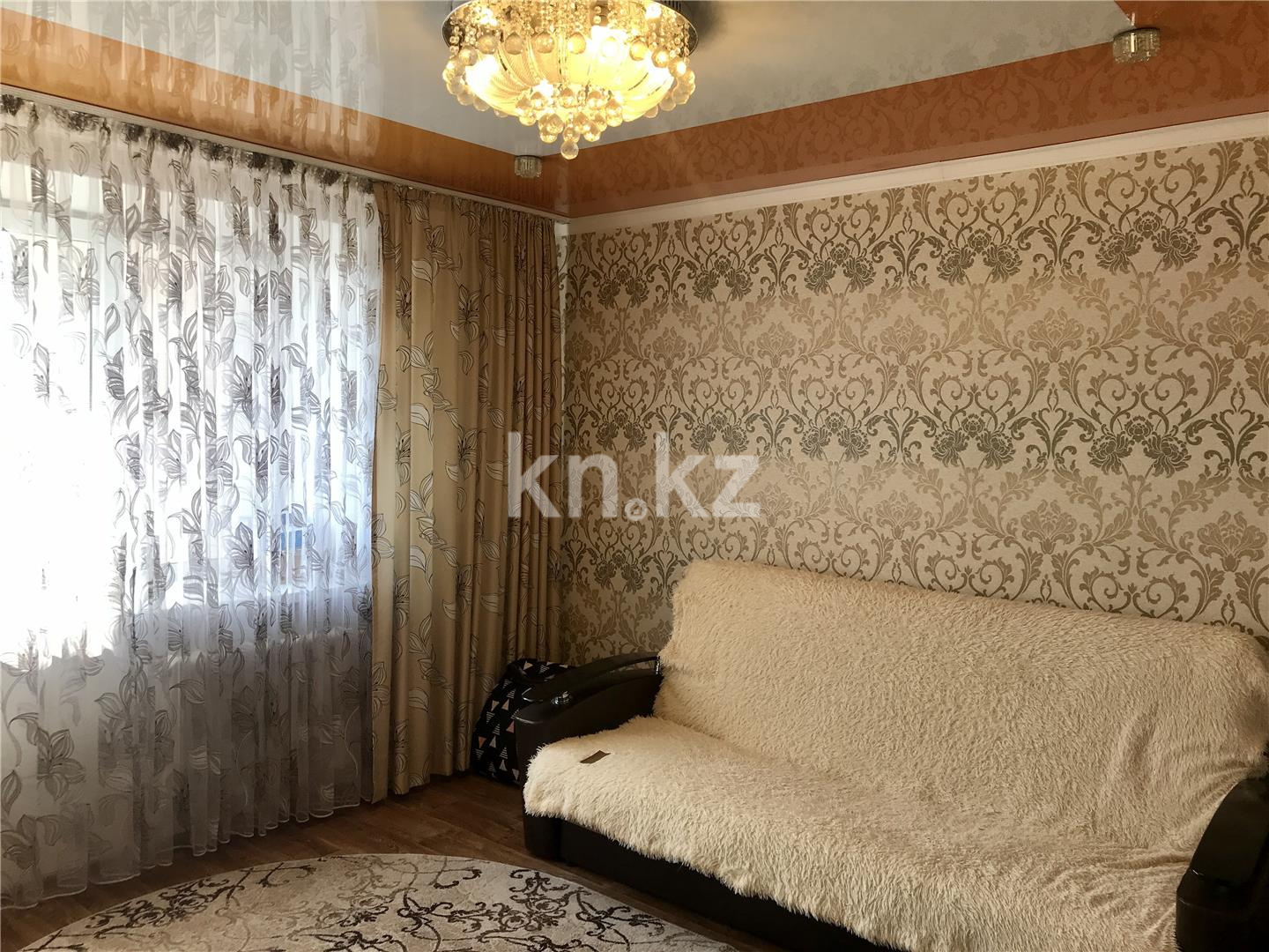 Продажа 2-комнатной квартиры, 49 м², пр. Бухар-жырау, дом  96 в Караганде - фото 2