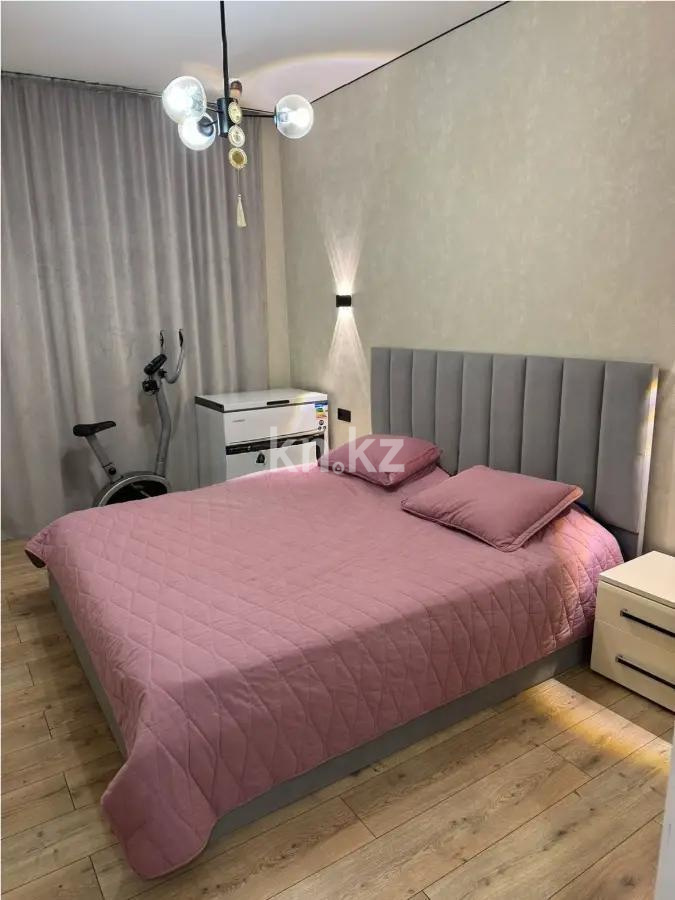 Продажа 3-комнатной квартиры, 92 м², ул. Айнакол, дом  66 в Астане - фото 2