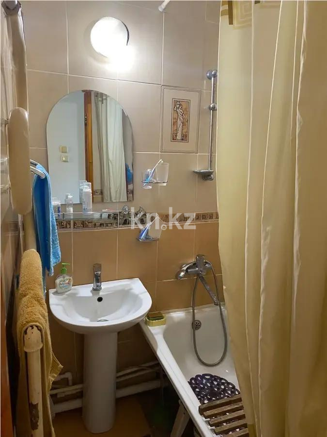 Продажа 2-комнатной квартиры, 48 м², пр. Строителей, дом  23 в Караганде - фото 4
